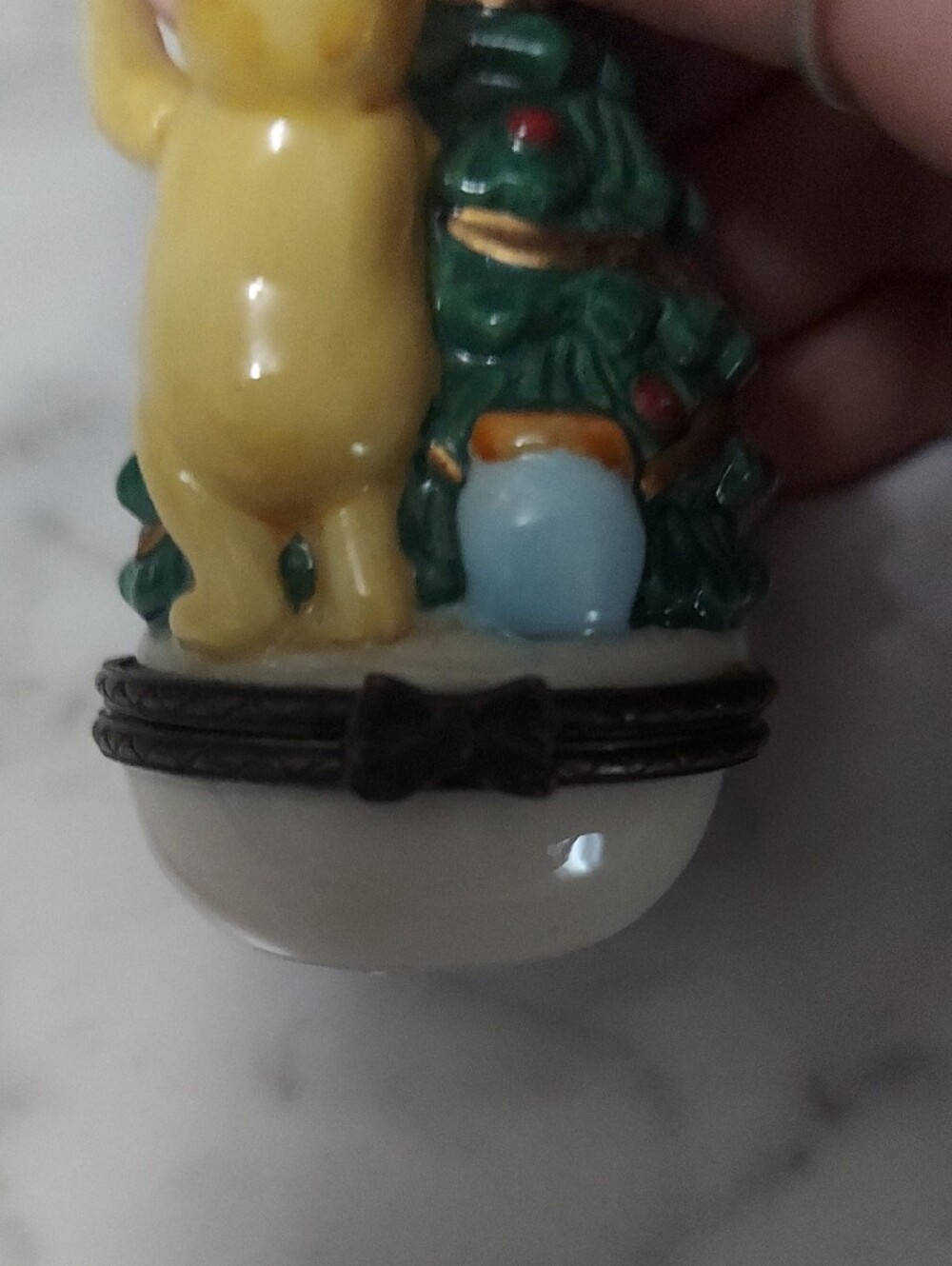 Disney By Midwest Of Cannon Pooh And Piglet Dressing The Tree - Picture 6 of 7